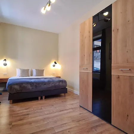 Zeiiss * בראשוב