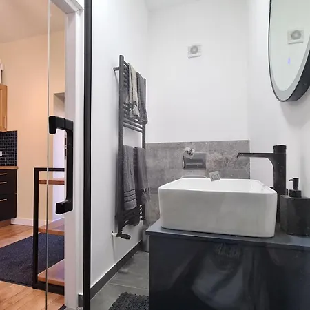 Zeiiss * בראשוב